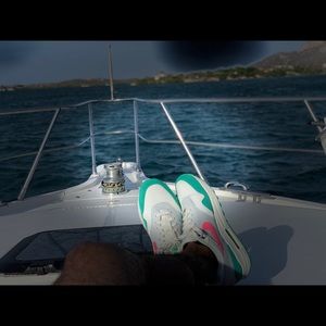 Meet your Posher, Kevin